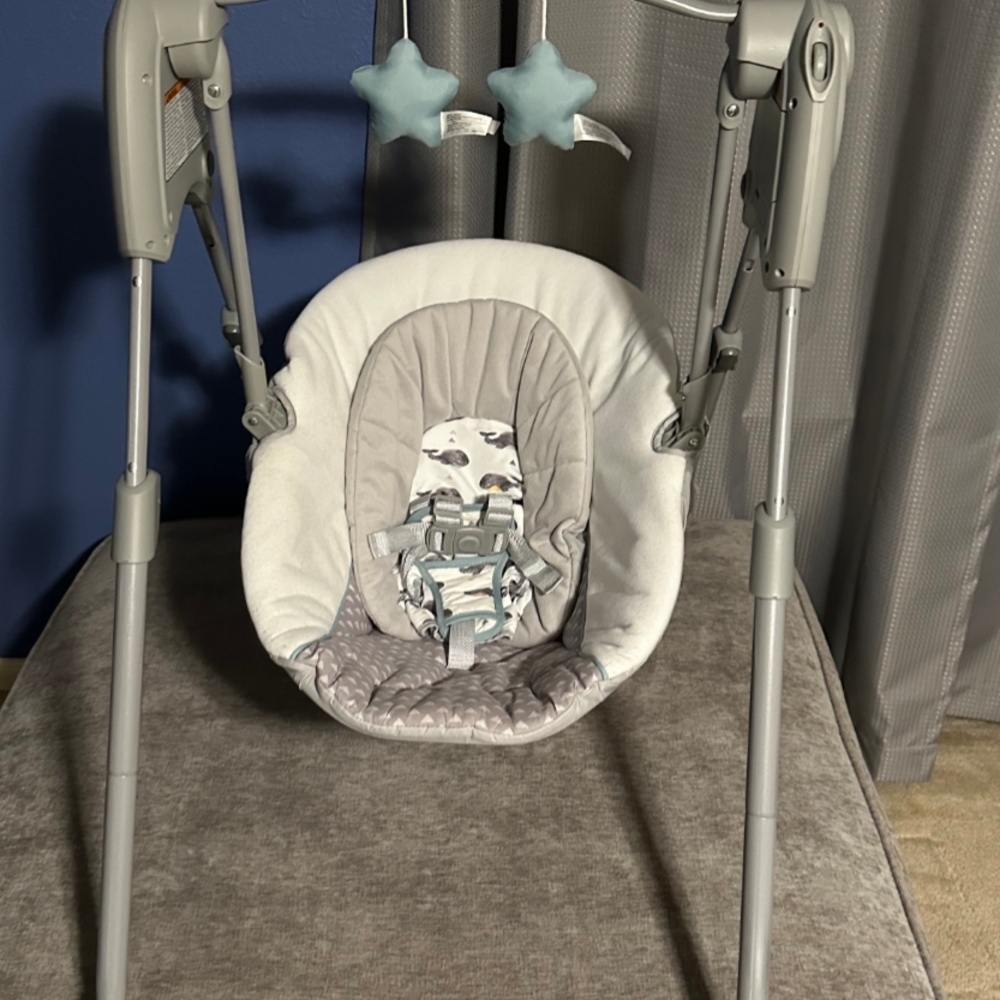 Baby Swing with Star Mobile - Gray and White